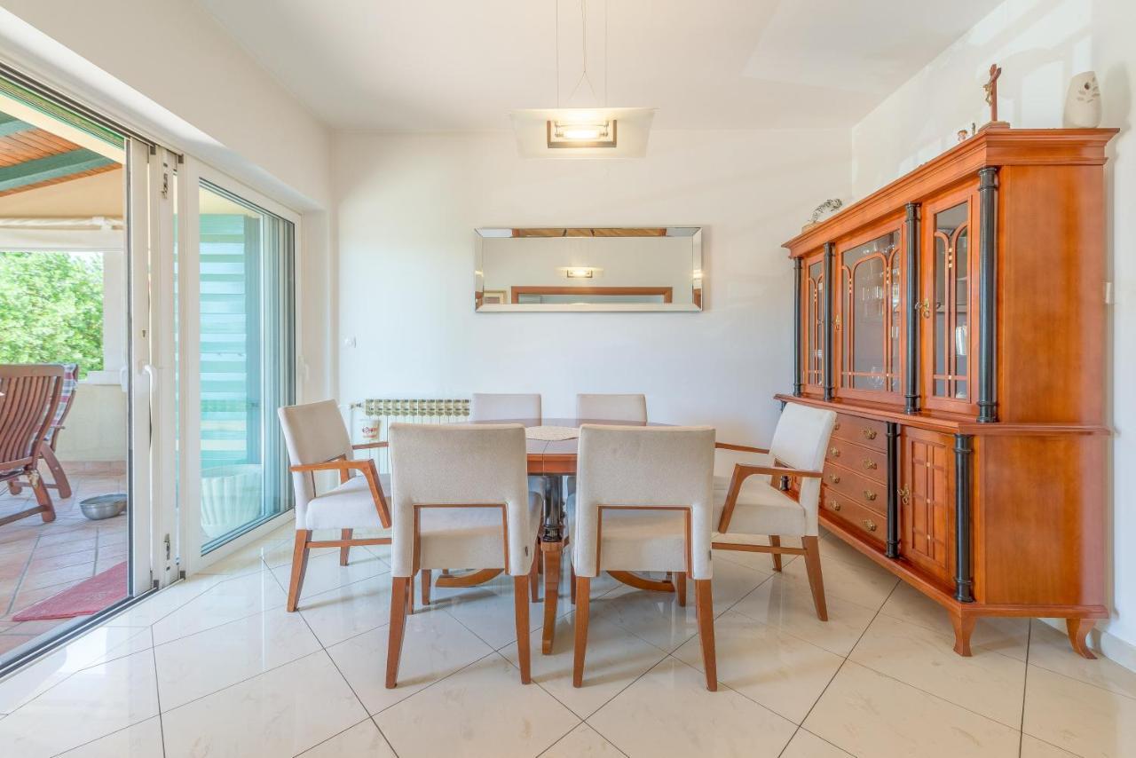 Villa Lux Nina With Six Bedrooms, Private Pool, Sauna Zadar Exterior photo